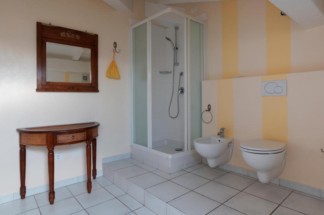 Villa Amelia Rooms Marina di Pietrasanta Exterior photo